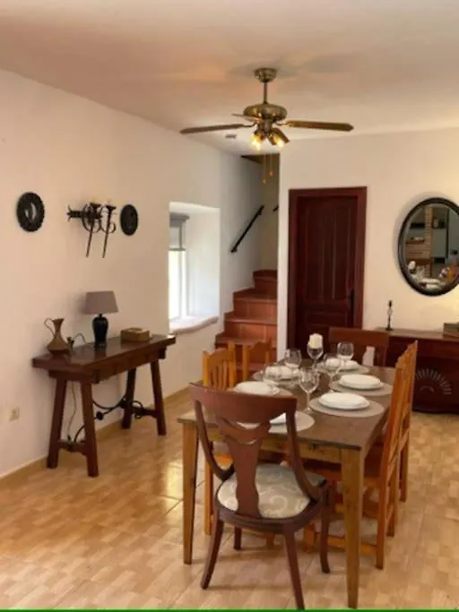Casa de Férias Casa Asilah, Your Serene Mountain Retreat Awaits! Cutar