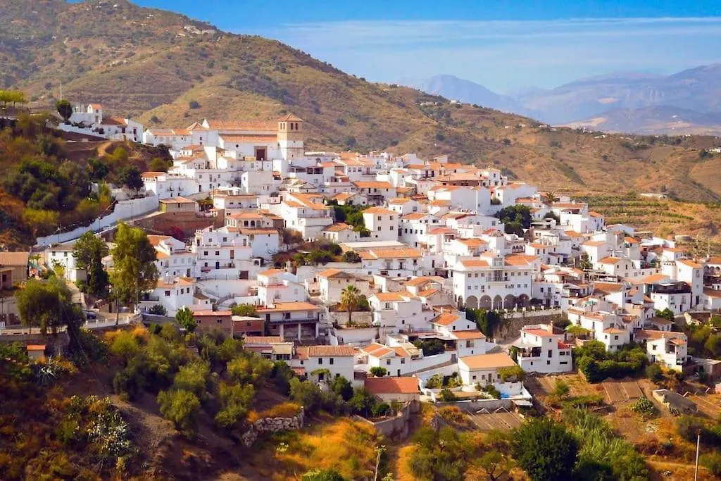 Casa de Férias Casa Asilah, Your Serene Mountain Retreat Awaits! Cutar Espanha