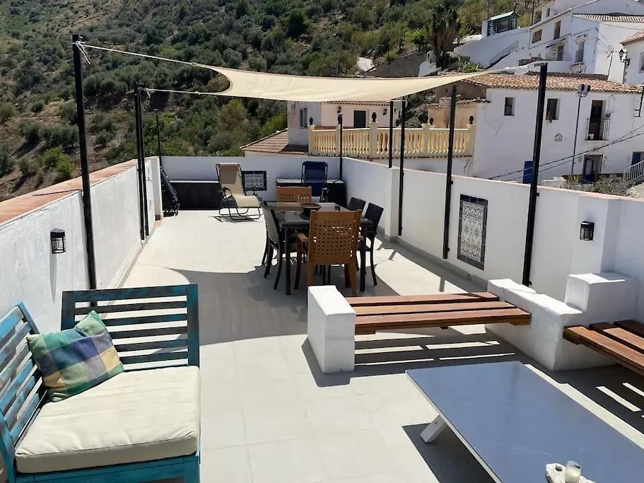 Casa Asilah, Your Serene Mountain Retreat Awaits! Cutar Espanha