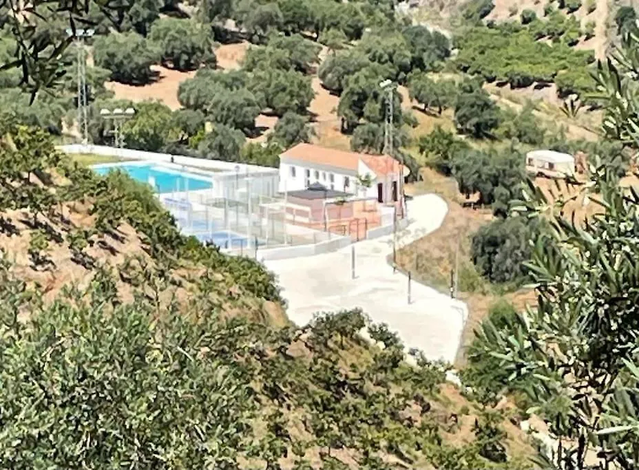 Casa de Férias Casa Asilah, Your Serene Mountain Retreat Awaits! Cutar