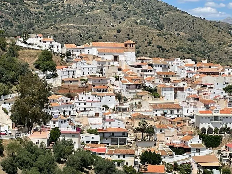 Casa de Férias Casa Asilah, Your Serene Mountain Retreat Awaits! Cutar Espanha